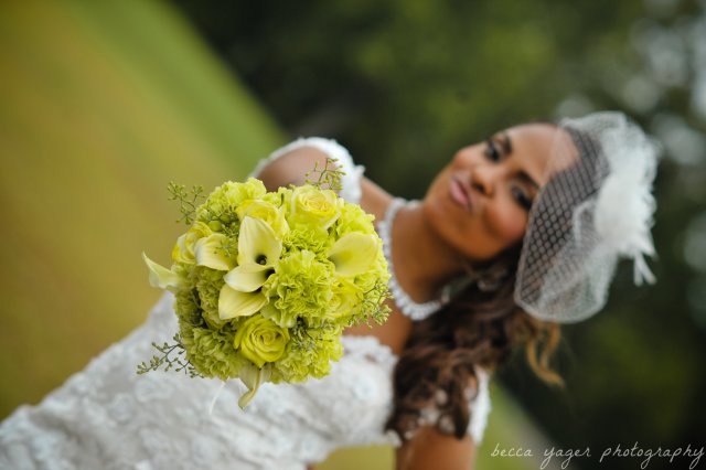 nashville wedding, bride, bouquet, gaylord springs, outdoor